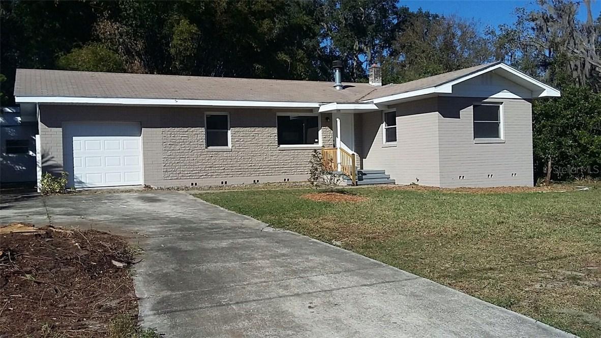 1107 Cedar St., Leesburg, FL 34748