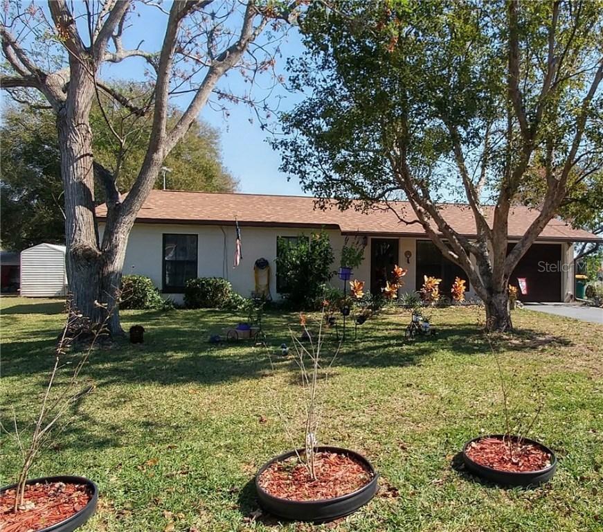 440 Fern Ave., Tavares, FL 32778