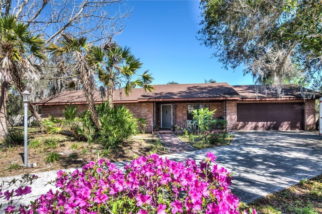 15645 Kezer Rd., Tavares, FL 32778