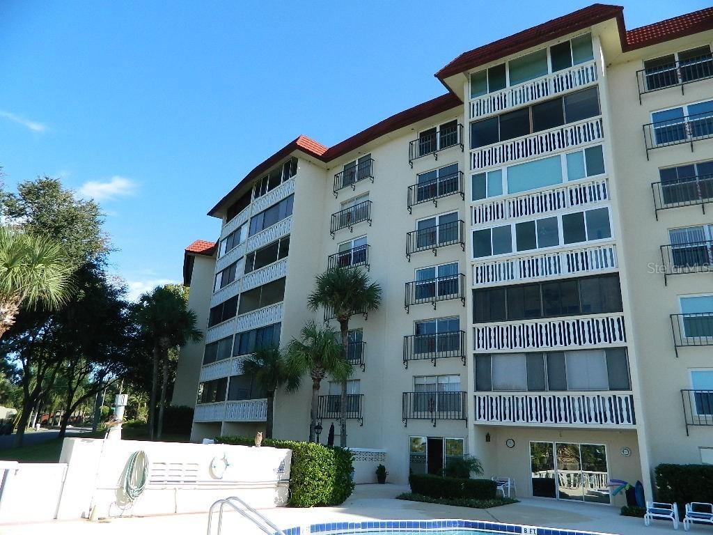 601 Mcdonald St. #402, Mount Dora, FL 32757