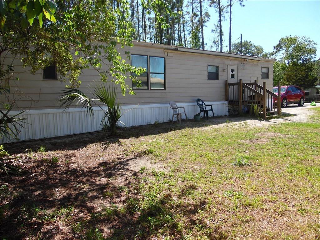 54738 Williams St., Astor, FL 32102