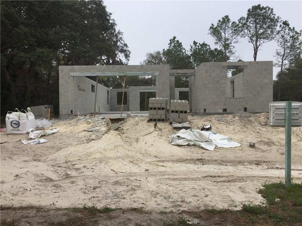 23709 Central Ave., Sorrento, FL 32776