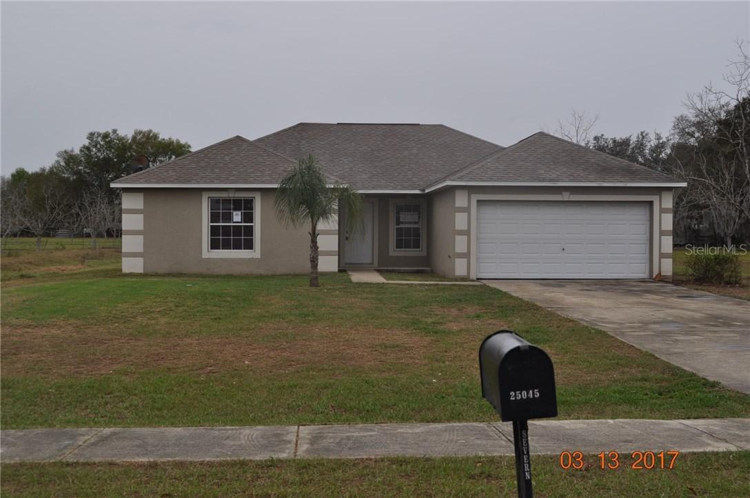 25045 Van Buren St., Astatula, FL 34705