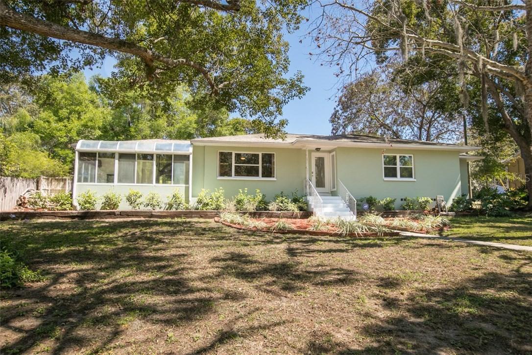 1314 Overlook Dr., Mount Dora, FL 32757