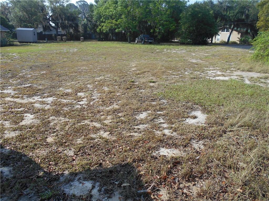 Crescent Dr Dr., Mount Dora, FL 32757