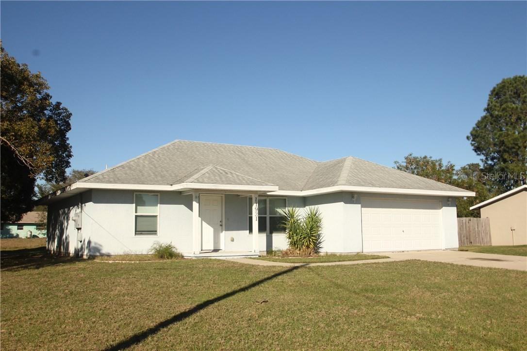 11921 Sunset Dr., Tavares, FL 32778