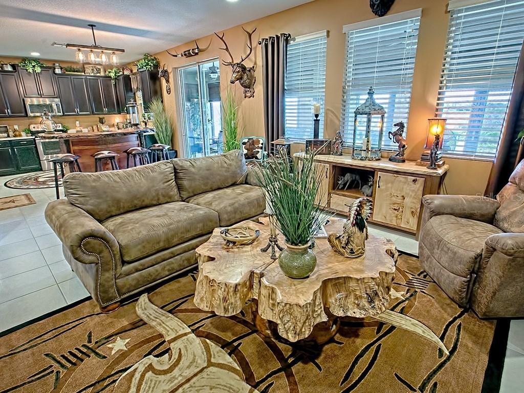 716 Barefoot Bay Loop, Groveland, FL 34736