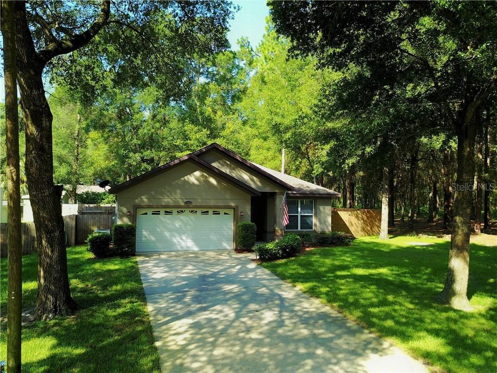 30935 Apawamis Dr., Sorrento, FL 32776