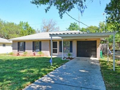 2475 Crescent Dr., Mount Dora, FL 32757
