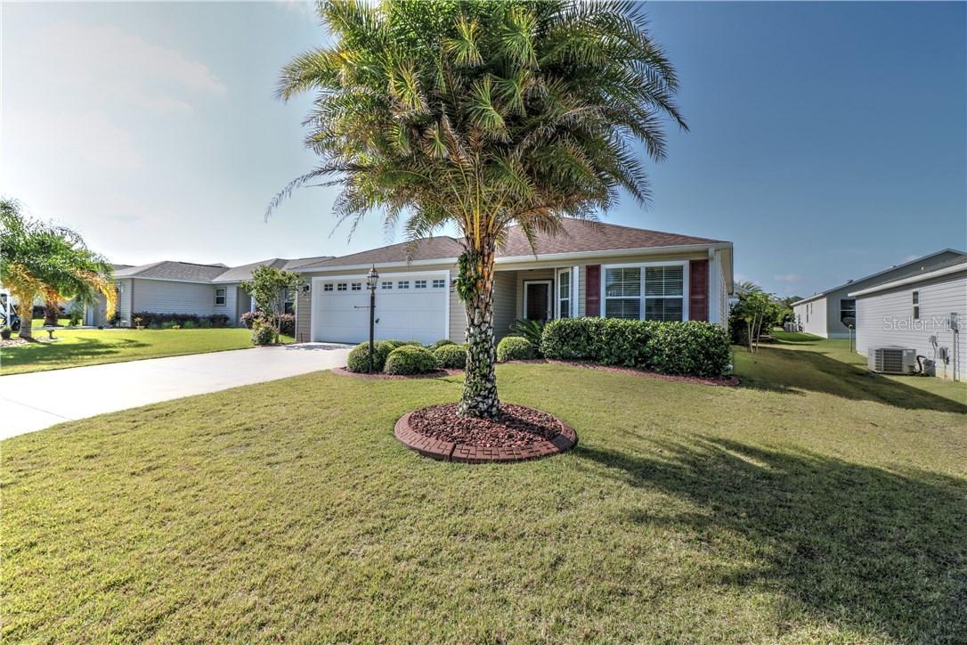 640 Netherwood Pl., The Villages, FL 32163