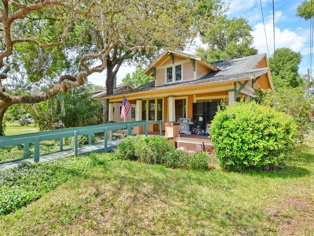 1012 S Center St., Eustis, FL 32726