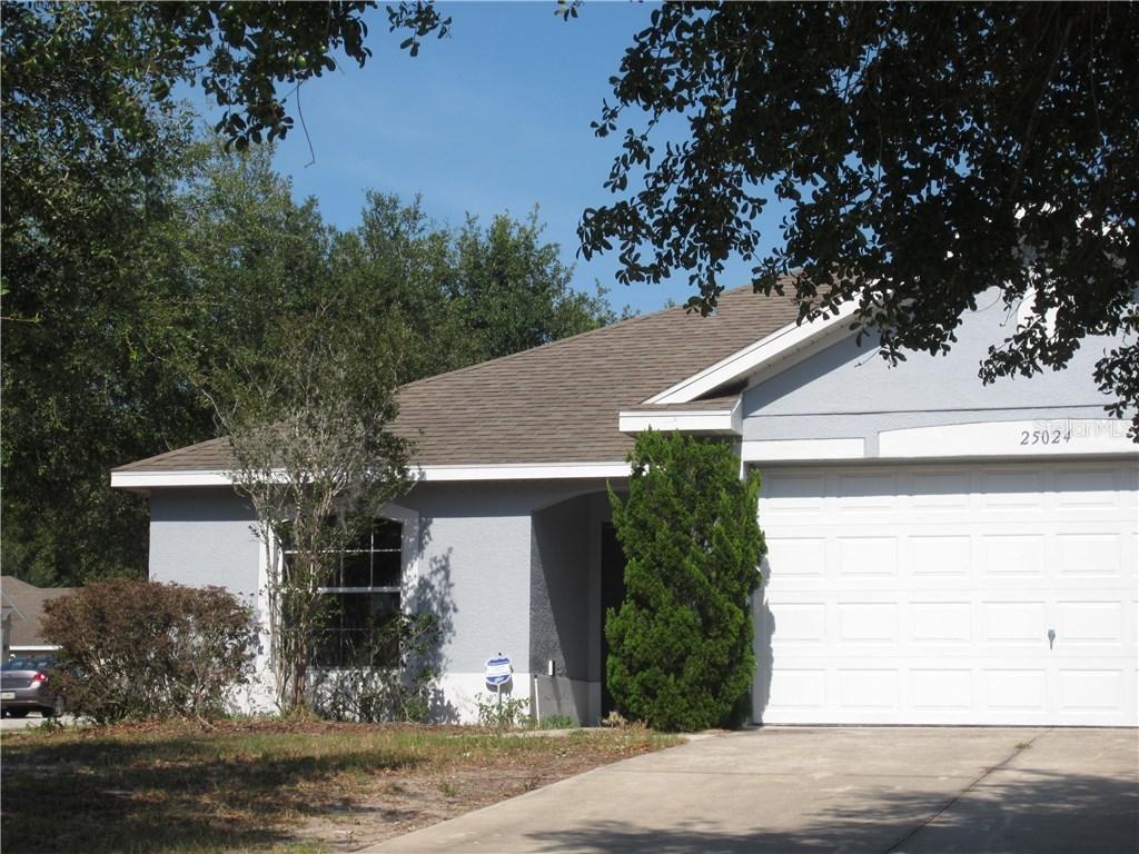 25024 Chipshot Ct, Sorrento, FL 32776