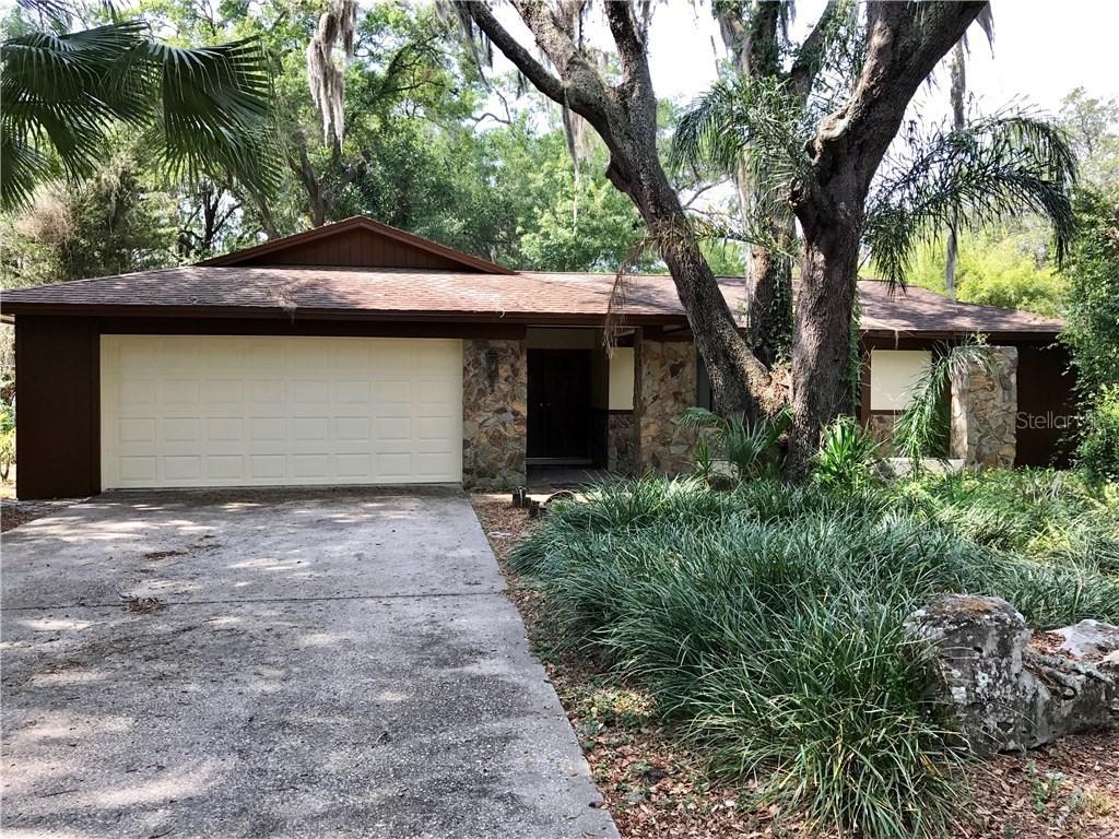 6623 Glencoe Dr., Temple Terrace, FL 33617