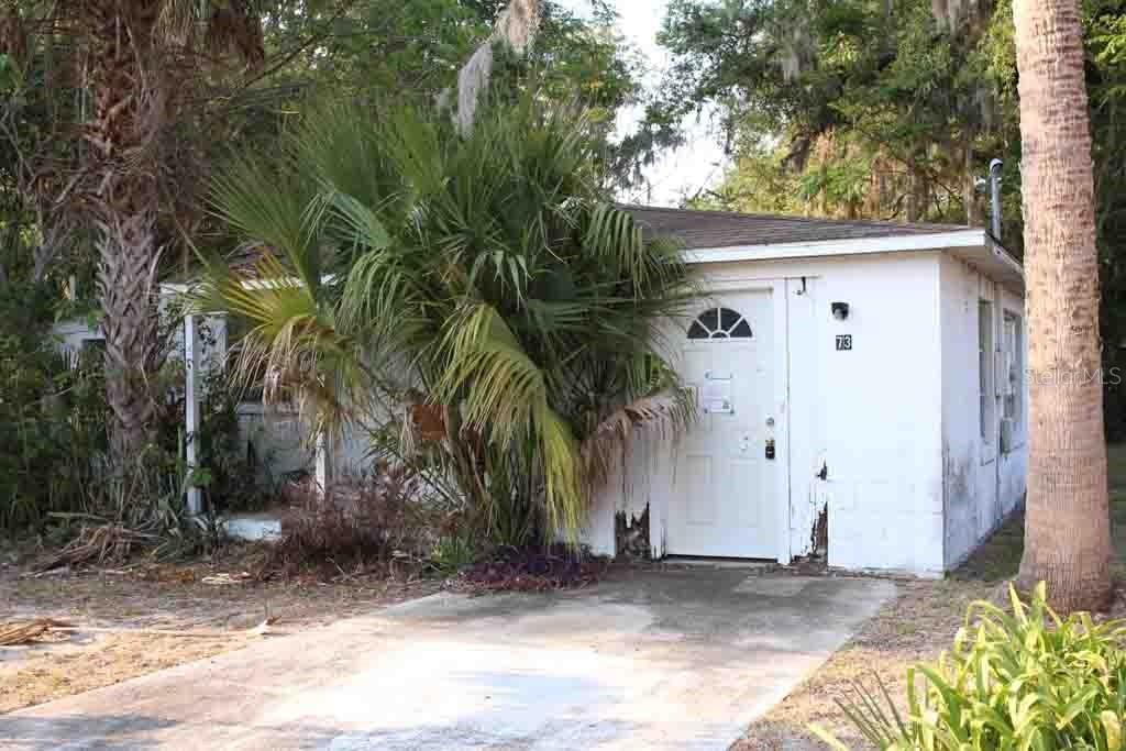 73 Wafford St., Umatilla, FL 32784