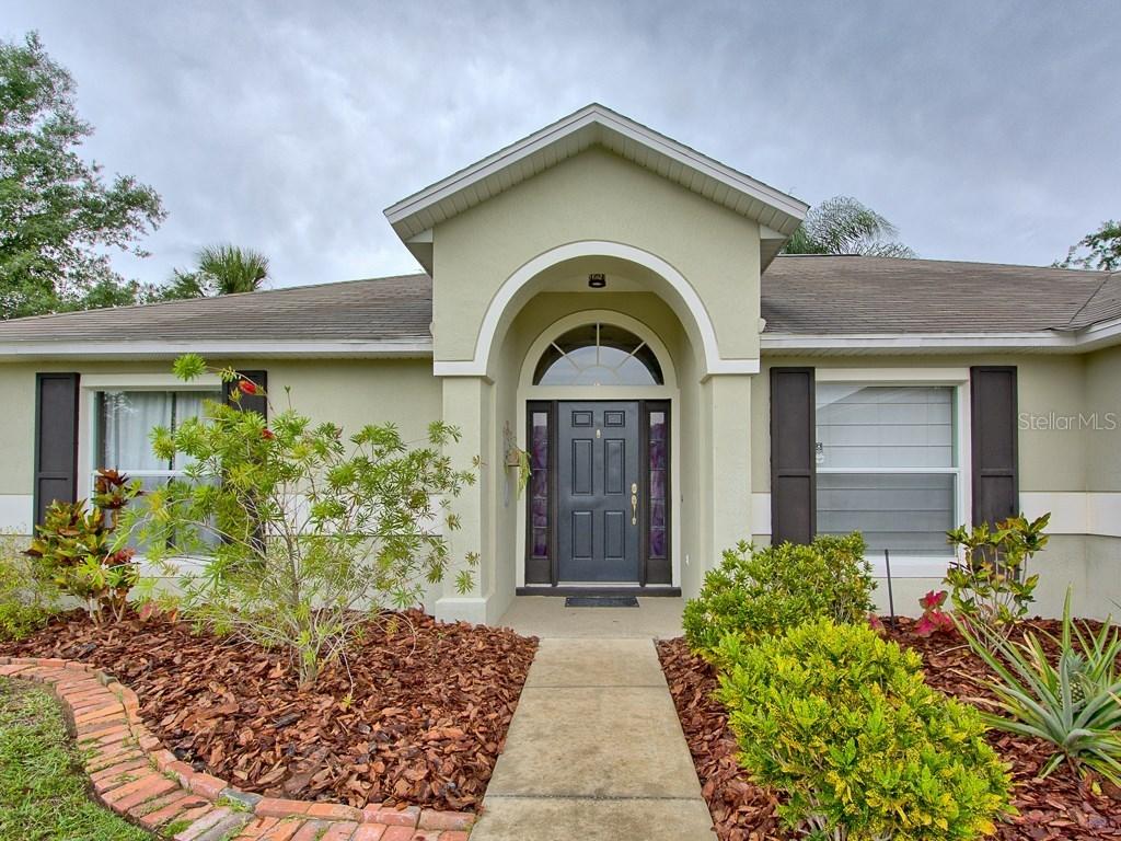 297 Bent Oak Ct., Leesburg, FL 34748