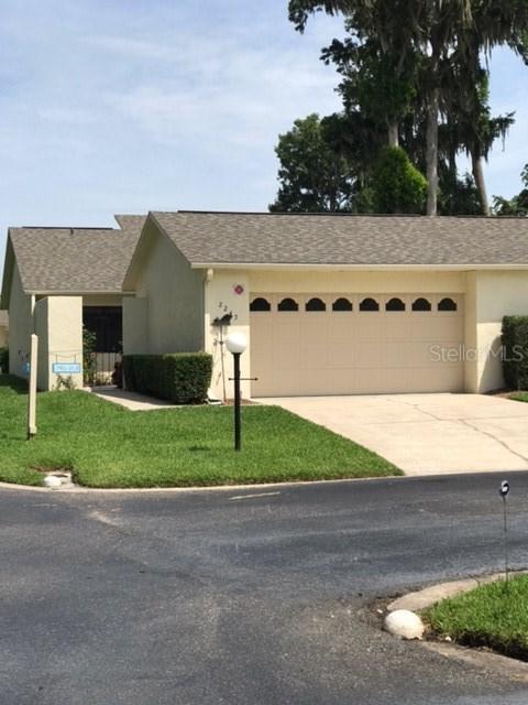 2245 Cypress Cove Dr. #E-1, Tavares, FL 32778