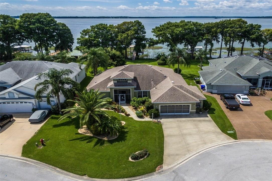 6382 Sailboat Ave., Tavares, FL 32778