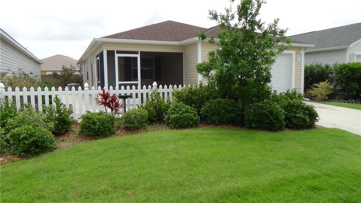 3079 Nutwood Ave., The Villages, FL 32163