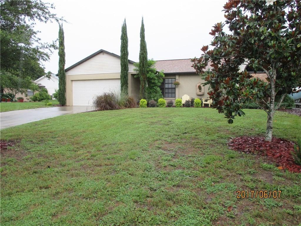 103 Ridgecrest Dr., Eustis, FL 32726