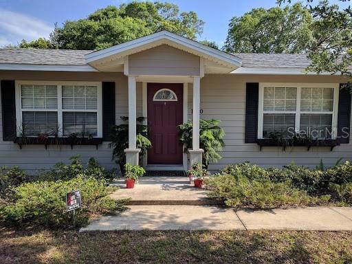 1210 E 3rd Ave., Mount Dora, FL 32757