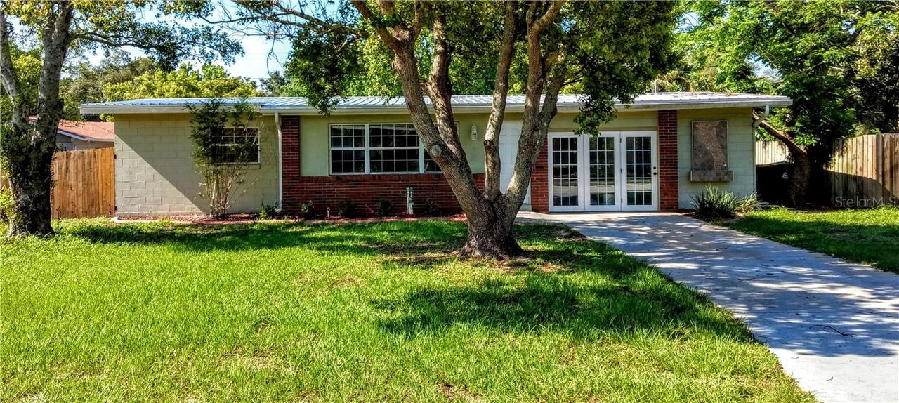 802 Center Ln., Clermont, FL 34711