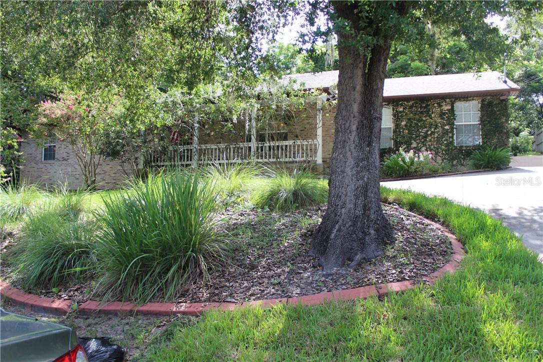 1923 Hilltop Dr., Mount Dora, FL 32757
