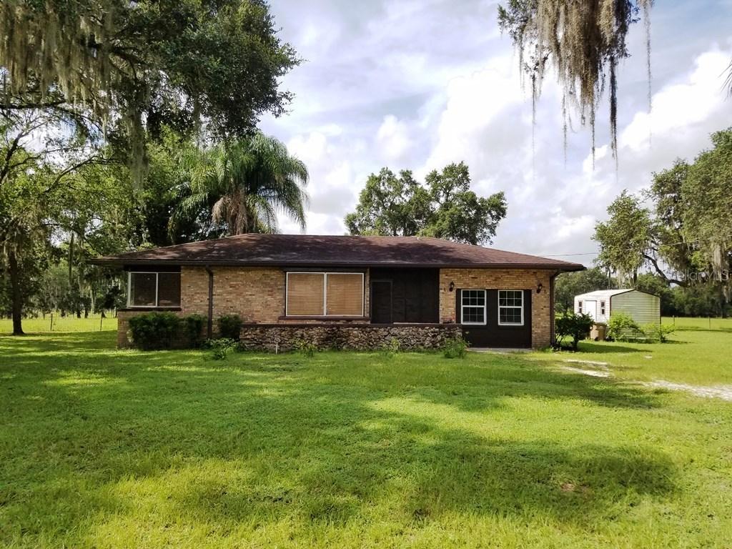 2736 Empire Church Rd., Groveland, FL 34736