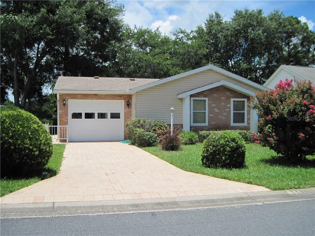 861 Cortez Ave., The Villages, FL 32159