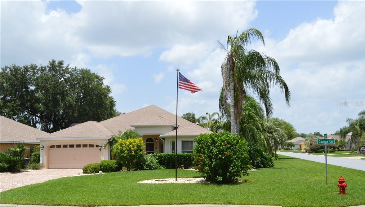 636 Cadena Cir., The Villages, FL 32159