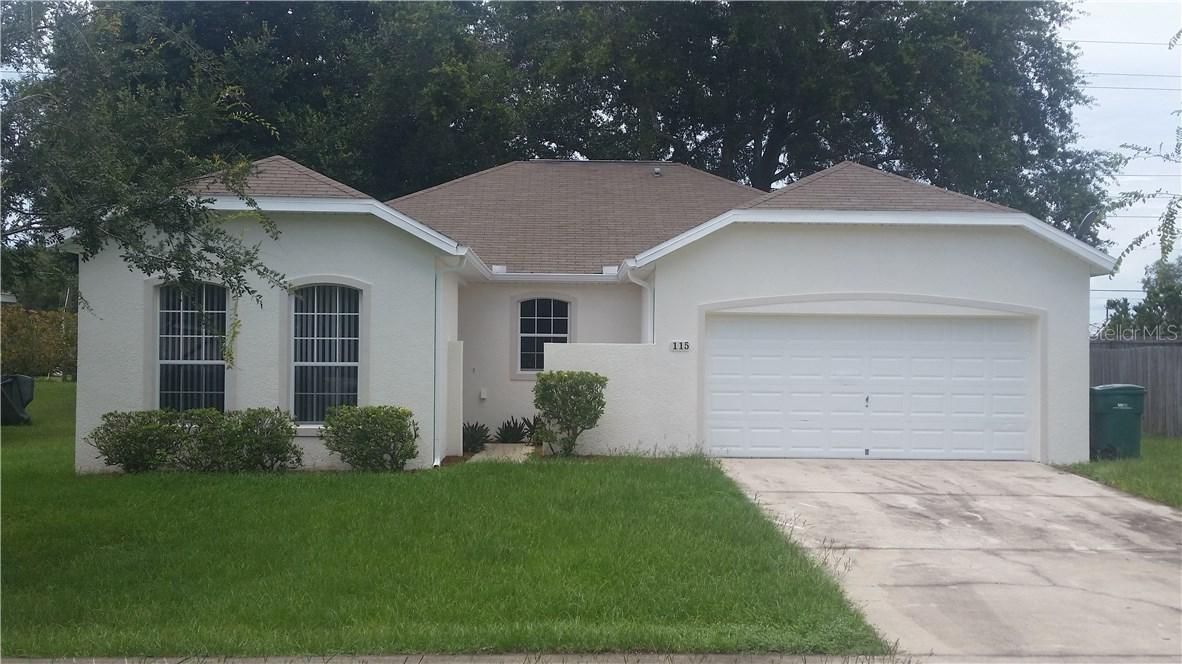 115 Bluff Pass Dr., Eustis, FL 32726