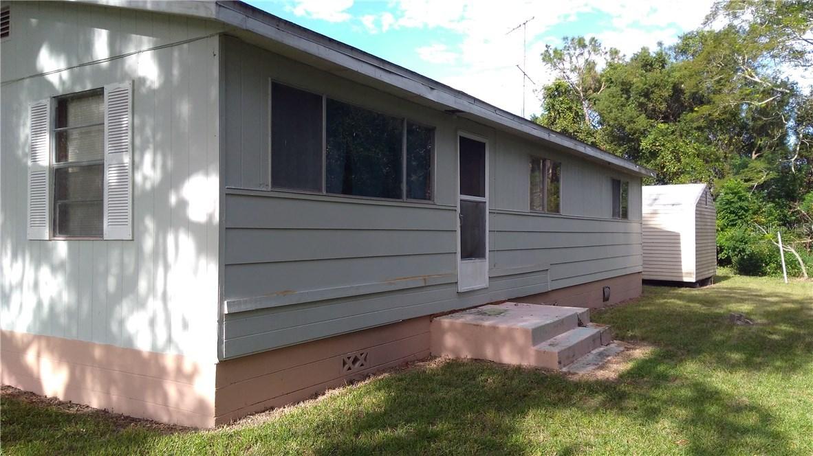 1203 Parkwood Ave., Groveland, FL 34736