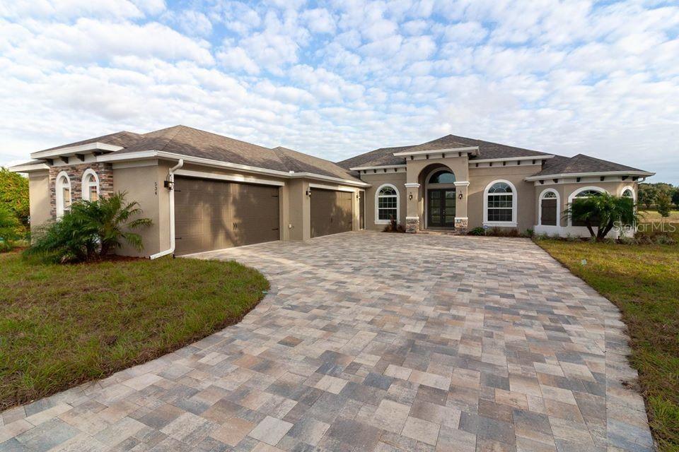 534 Two Lakes Ln., Eustis, FL 32726