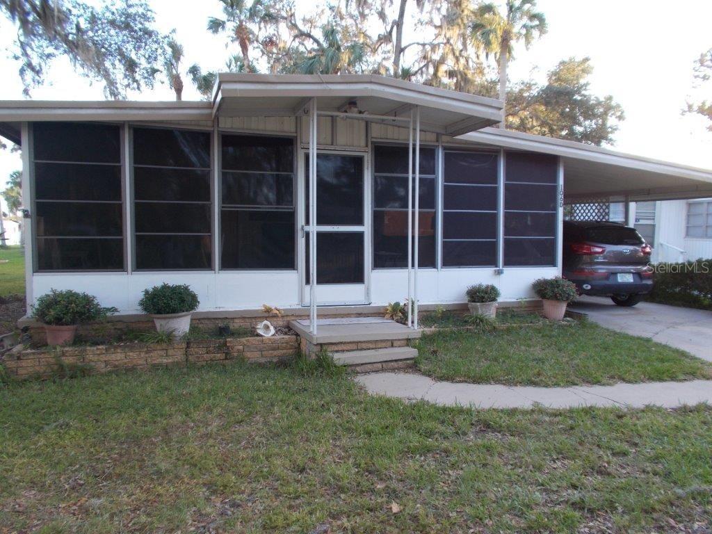 106 Oakland Dr. #D, Eustis, FL 32726