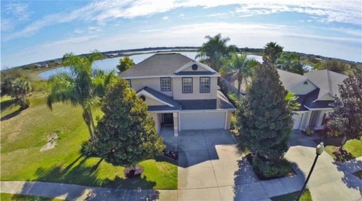 1408 Kellogg Dr., Tavares, FL 32778