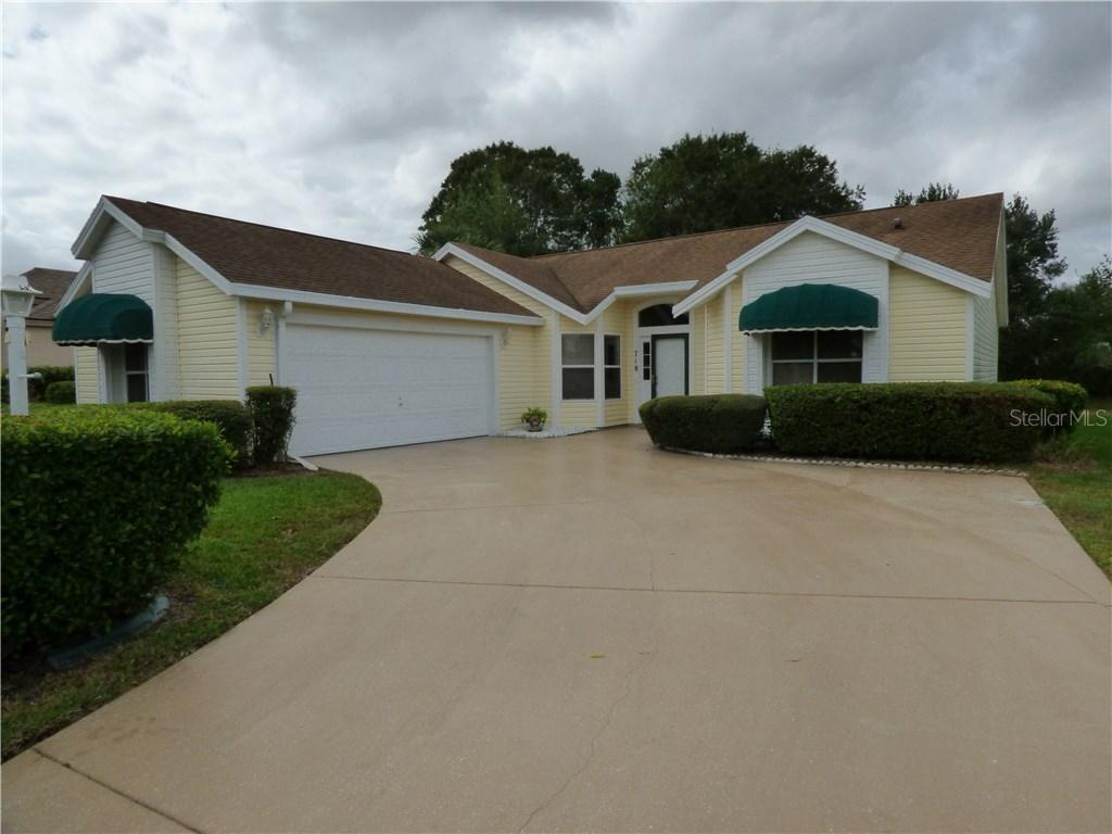 718 Vista Pl., The Villages, FL 32159