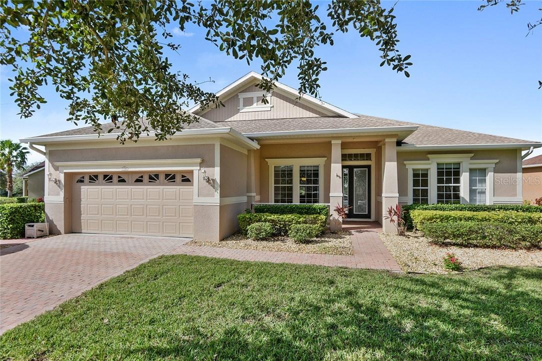 226 Crepe Myrtle Dr., Groveland, FL 34736