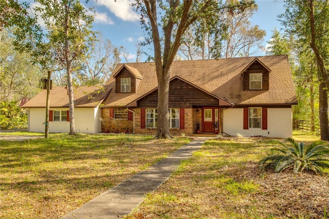 32589 Okaloosa Tr., Sorrento, FL 32776