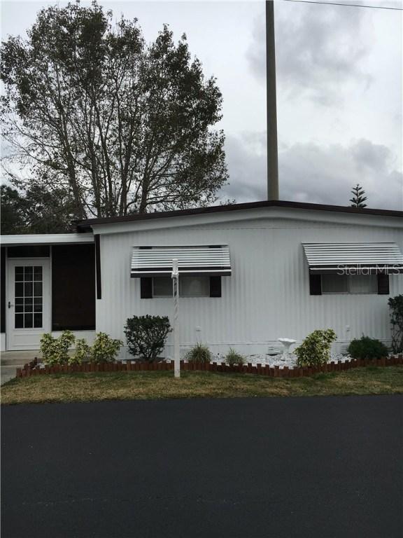 209 Rue De Pont, Tavares, FL 32778