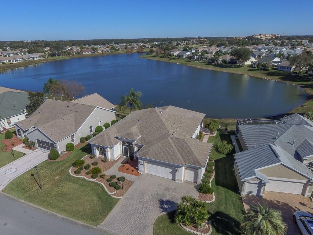 1243 Camero Dr., The Villages, FL 32159