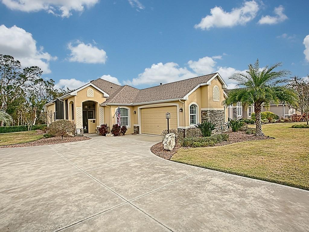 8124 Bridgeport Bay Cir., Mount Dora, FL 32757