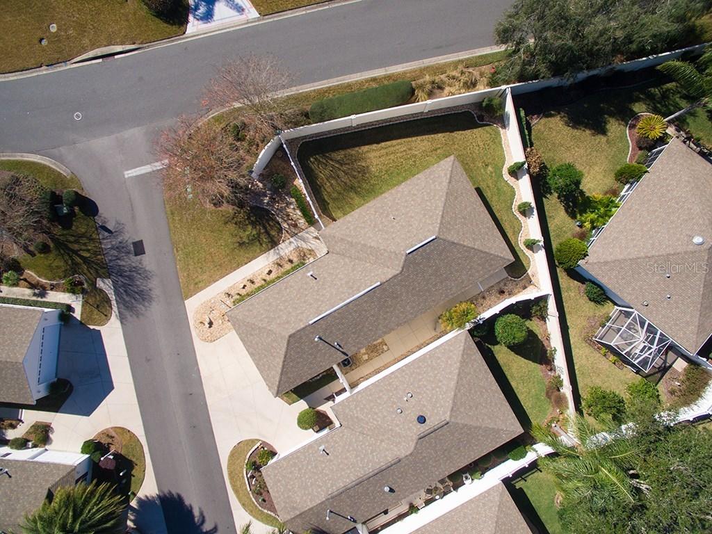 472 Valverda Dr., The Villages, FL 32162