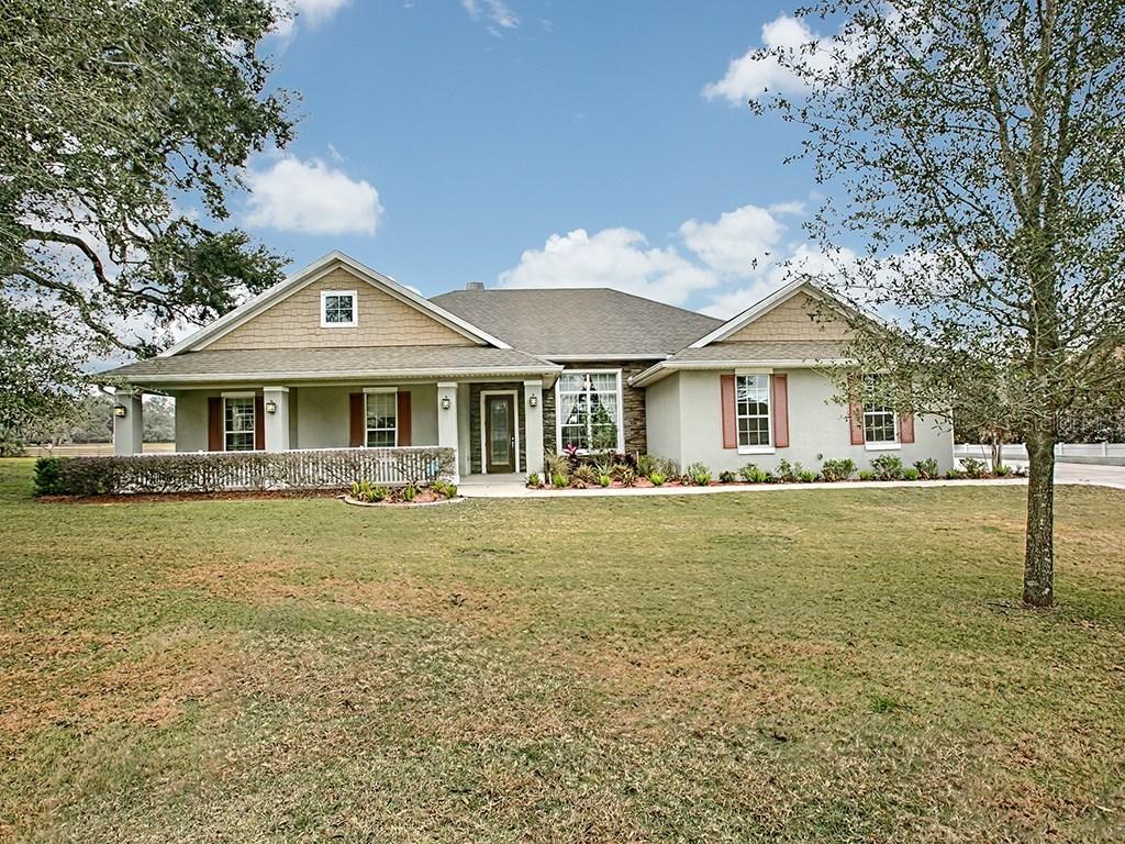 32310 Oak Bluff Dr., Sorrento, FL 32776