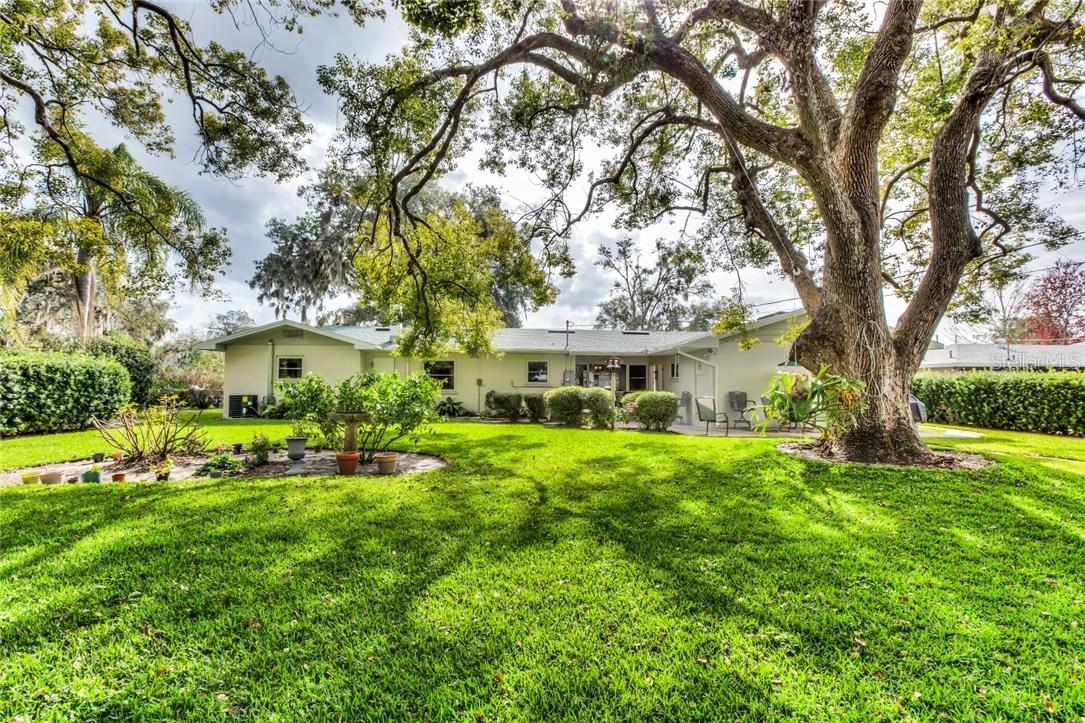 2011 Florence Rd., Mount Dora, FL 32757