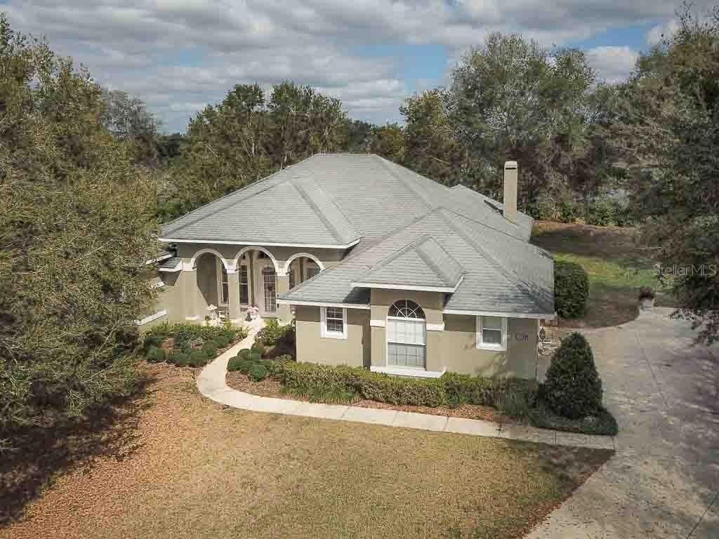 30924 Fairvista Dr., Tavares, FL 32778