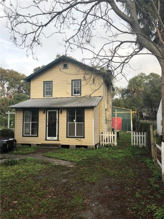 810 Hackett Ct., Mount Dora, FL 32757