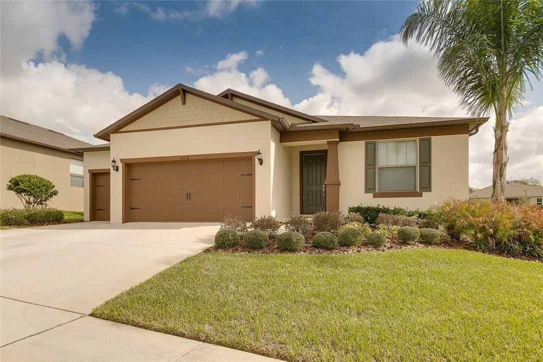 30118 Kladruby Point, Mount Dora, FL 32757