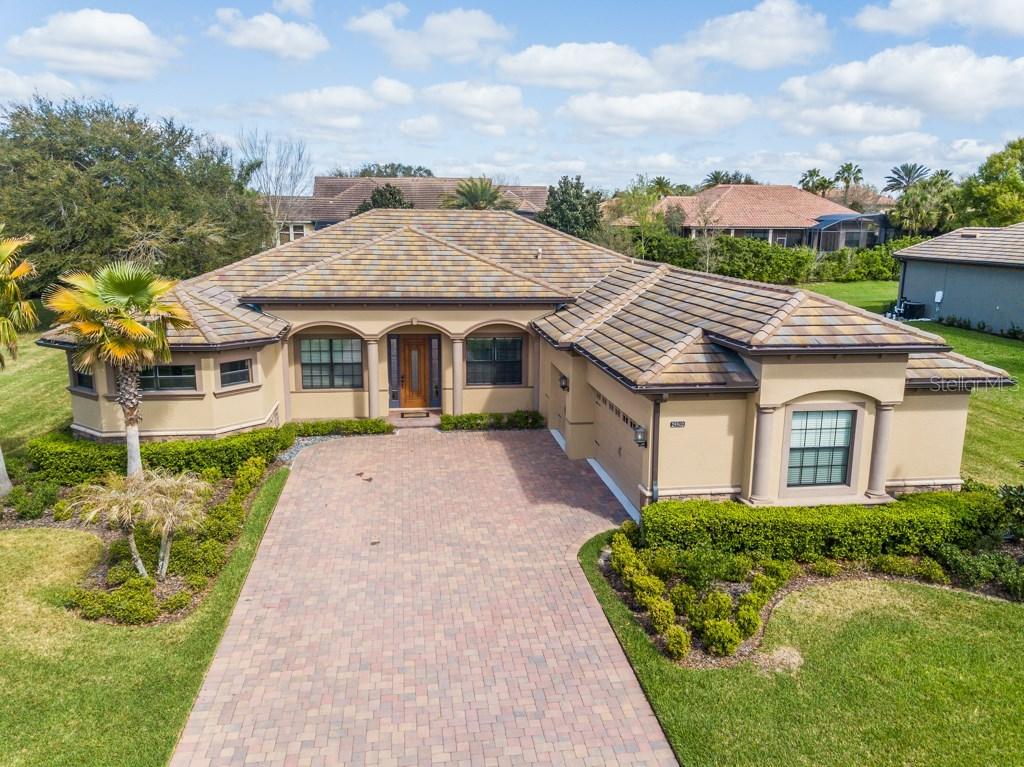 25502 High Hampton Cir., Sorrento, FL 32776