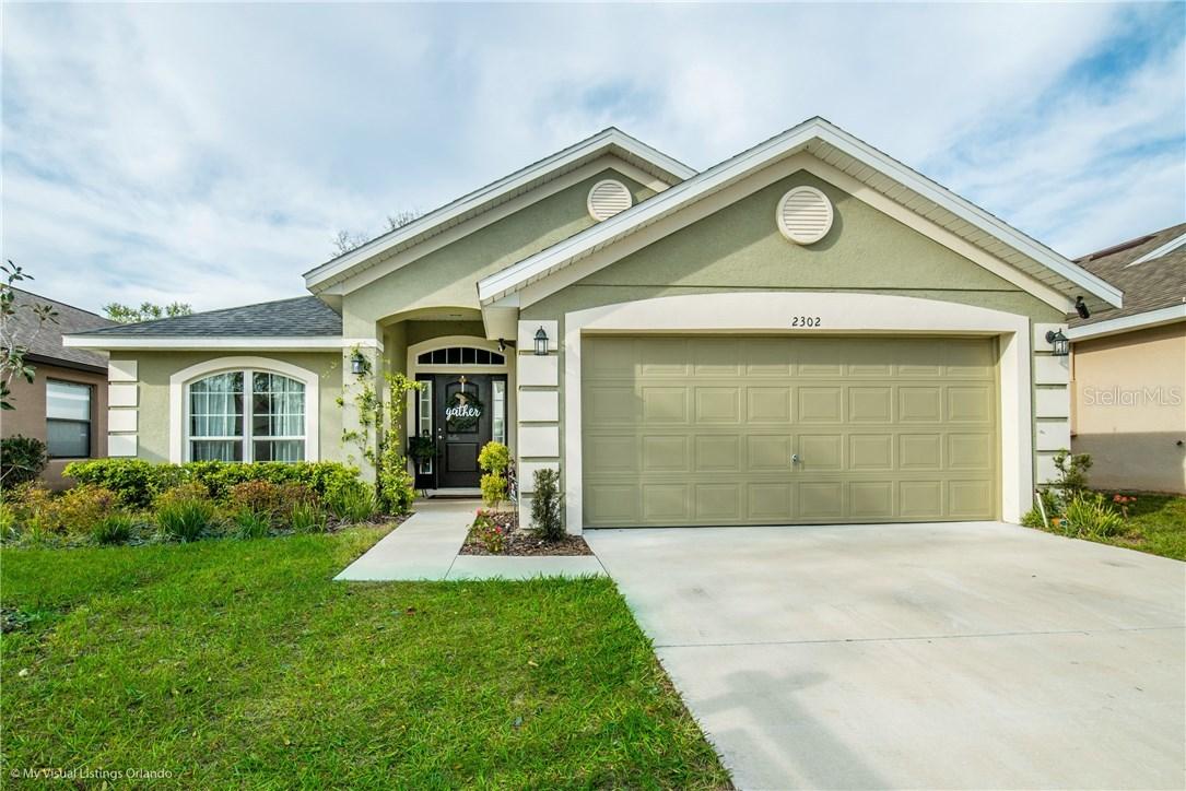 2302 Bracknell Forest Tr., Tavares, FL 32778