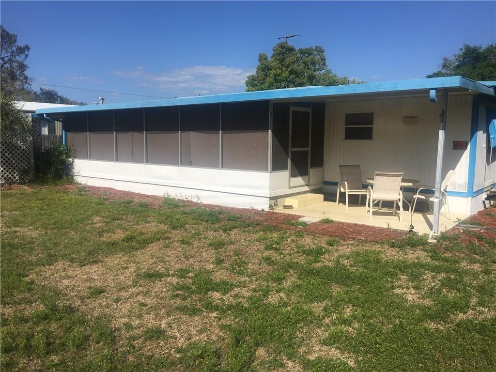 34942 1st Ave., Leesburg, FL 34788