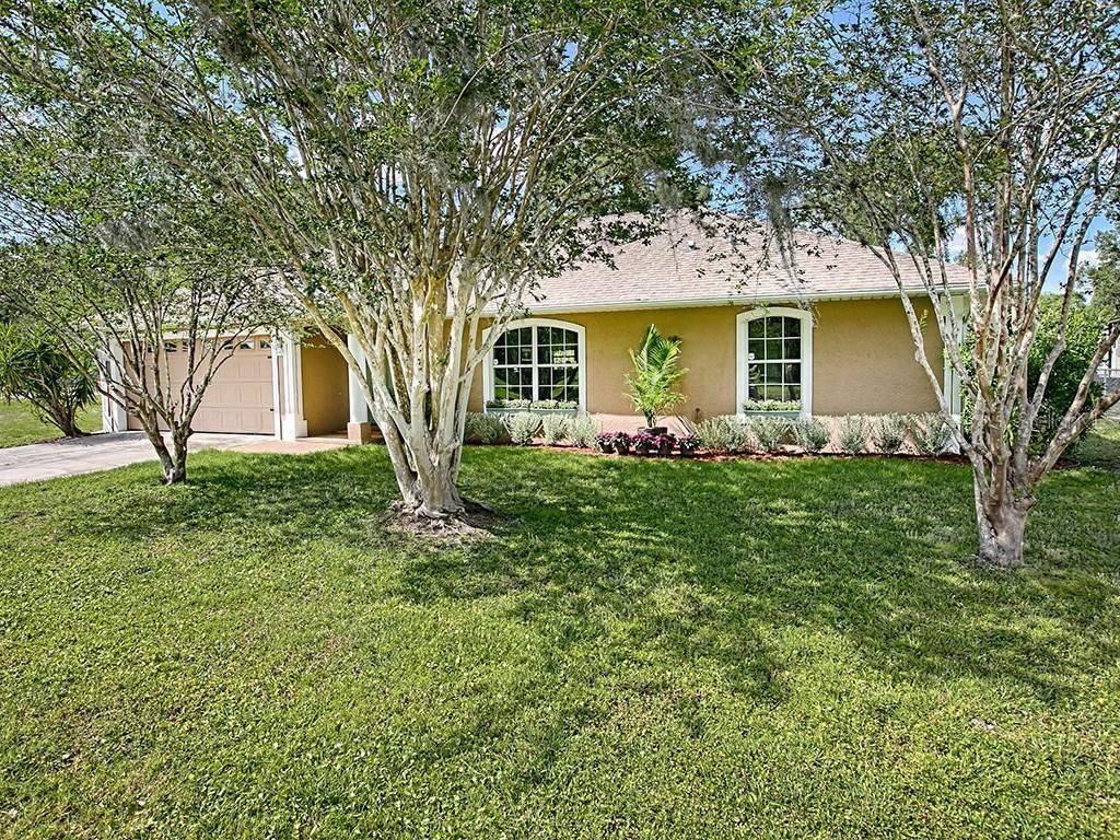 177 Ashley St., Groveland, FL 34736